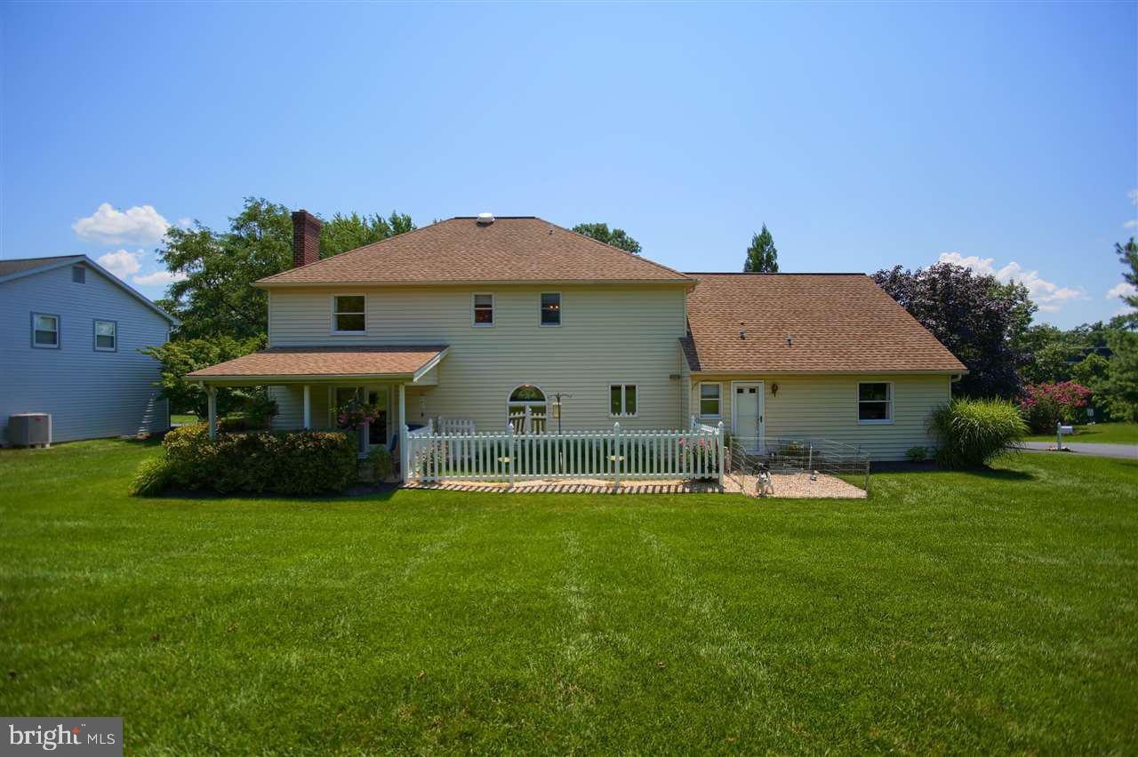 1422 Appletree Road Harrisburg, PA 17110 - Photo 22 of 25 Gallery Image 22