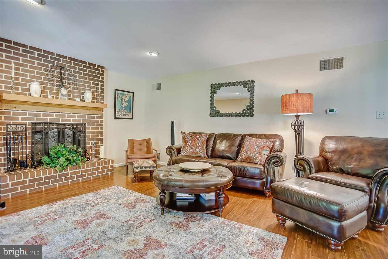 1422 Appletree Road Harrisburg, PA 17110 - Photo 8 of 25 Gallery Image 8