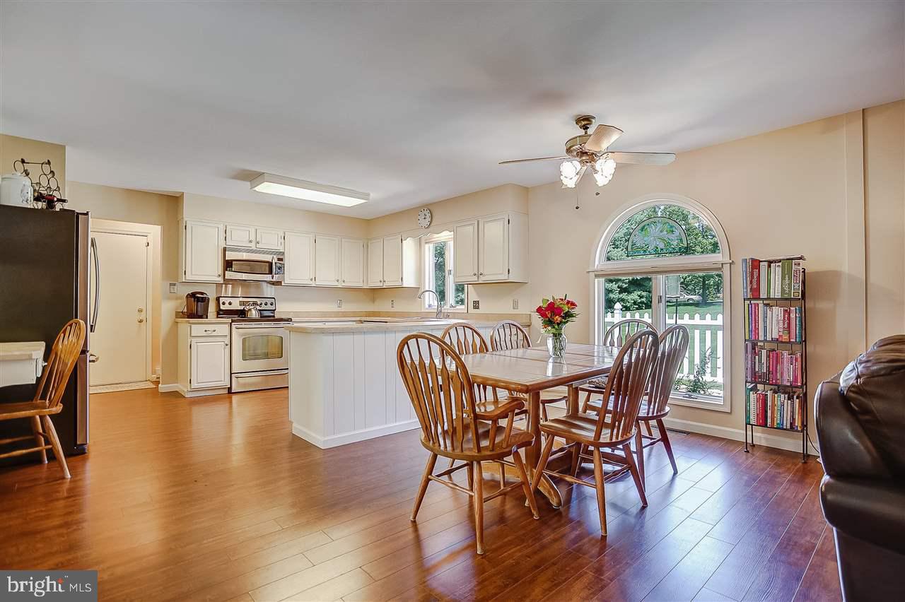 1422 Appletree Road Harrisburg, PA 17110 - Photo 10 of 25 Gallery Image 10