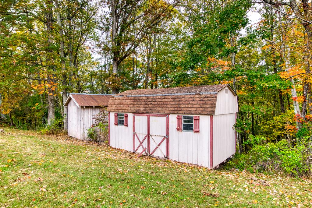 551 Major Grahams Road Max Meadows, VA 24360 - Photo 3 of 35 Gallery Image 3
