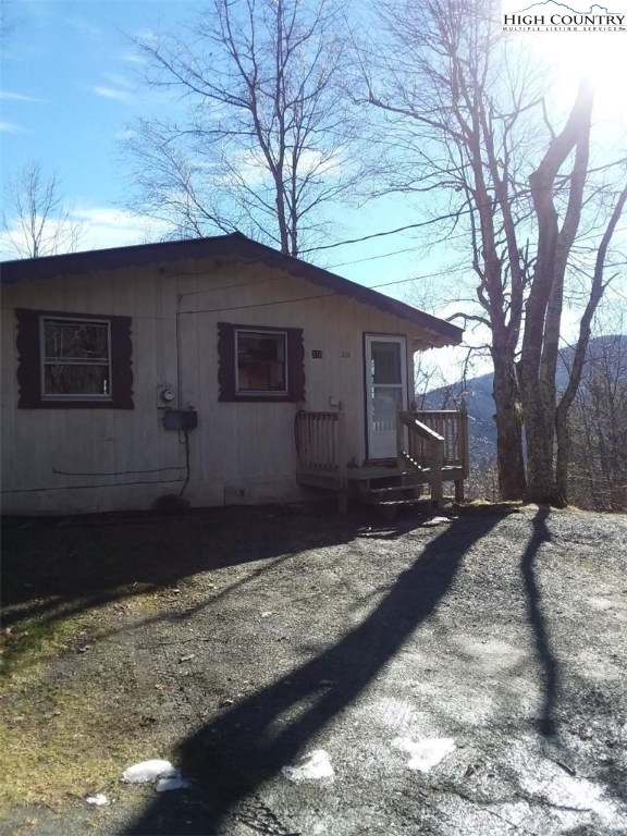 316 Chinkapin Ridge Road Seven Devils, NC 28604 - Photo 12 of 14 Gallery Image 12