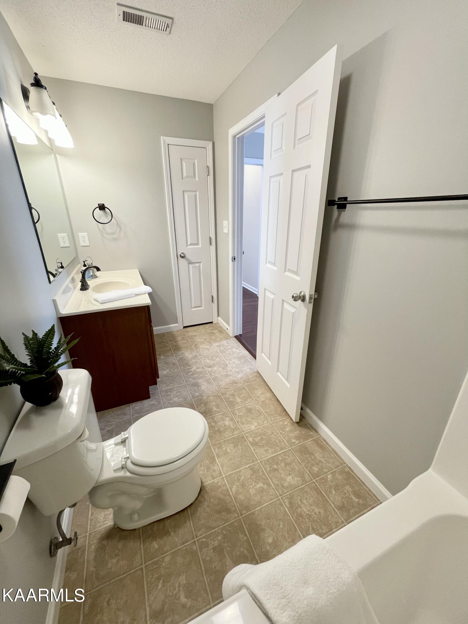 5029 Cattail Lane Corryton, TN 37721 - Photo 18 of 41 C5070B31-F421-4FCD-9CBF-441D5D8F1C1E