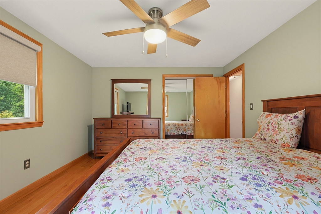 19 Bellflower Road Billerica, MA 01821 - Photo 28 of 42 Gallery Image 28