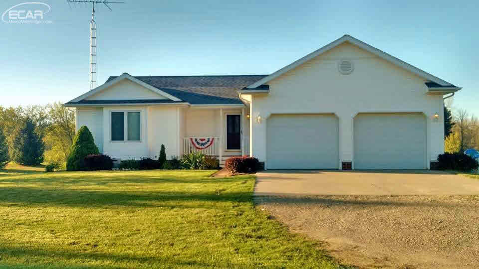 85 East Barnes Road Fostoria, MI 48435 - Photo 1 of 13 21292901.JPG