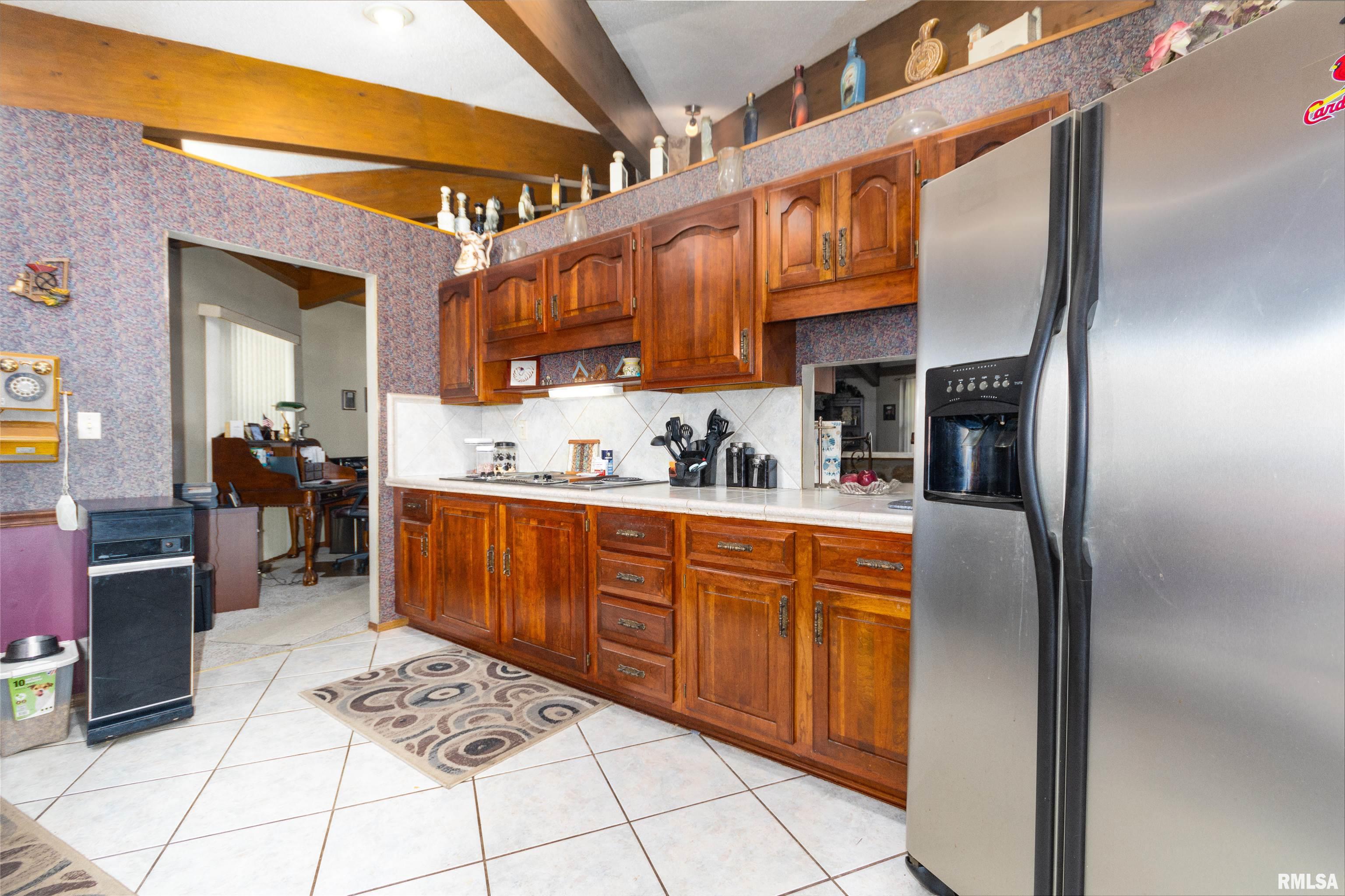 4944 Cross Road Salem, IL 62881 - Photo 6 of 44