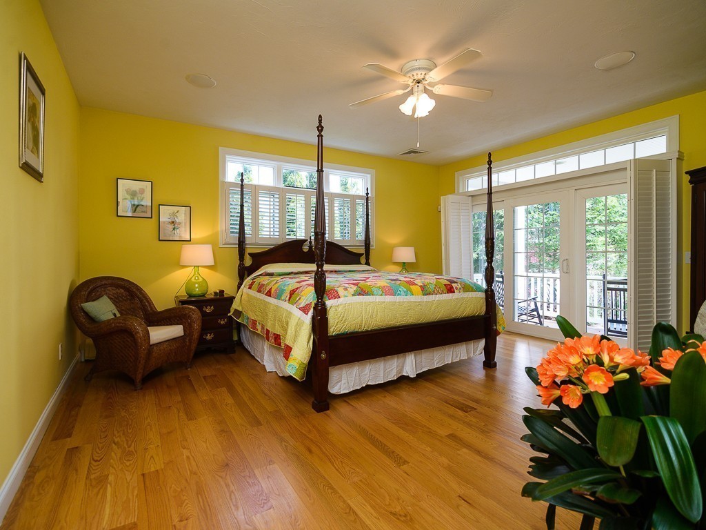 47 Bates Point Road Webster, MA 01570 - Photo 12 of 30 Gallery Image 12