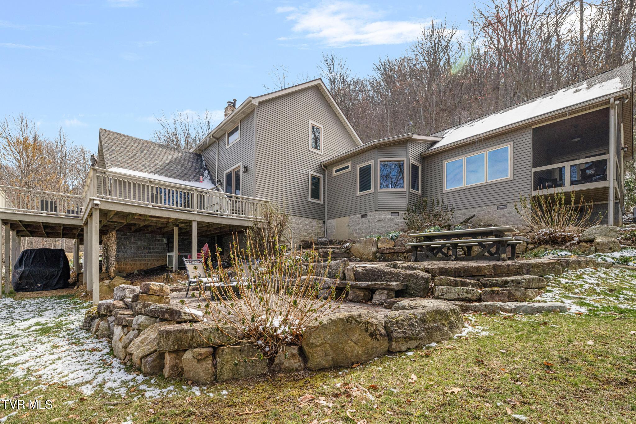 435 Cherokee Mountain Road Jonesborough, TN 37659 - Photo 64 of 75 Side view of home