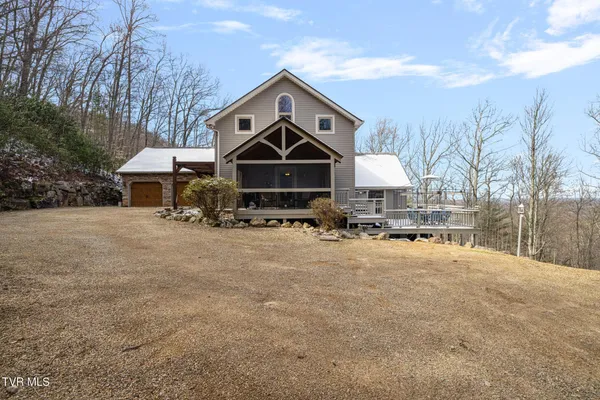 $1,224,800 | 435 Cherokee Mountain Road, Jonesborough, TN 37659