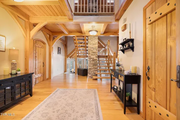 $1,224,800 | 435 Cherokee Mountain Road, Jonesborough, TN 37659