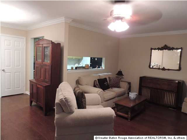 8335 Summa Avenue, Unit B2 Baton Rouge, LA 70809 - Photo 6 of 10 Gallery Image 6