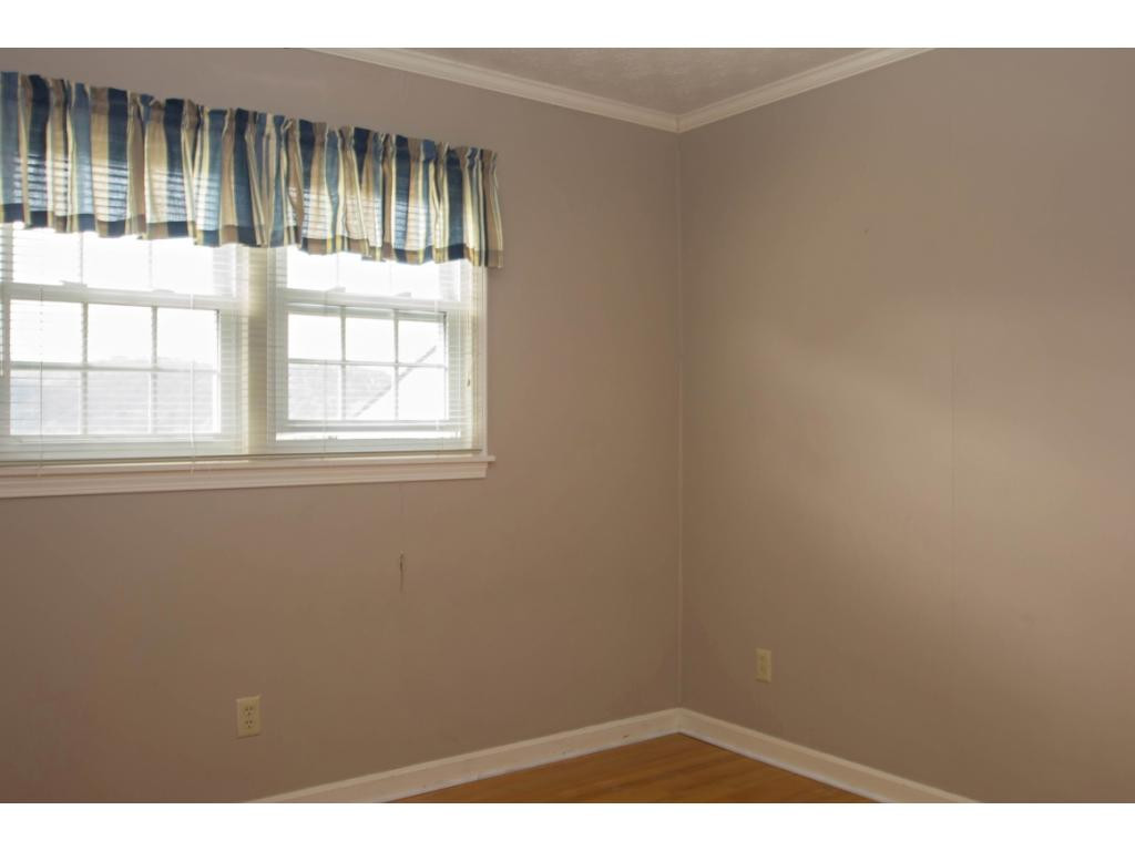 122 Bernie Lewis Road Elizabethton, TN 37643 - Photo 11 of 26 Photo 11
