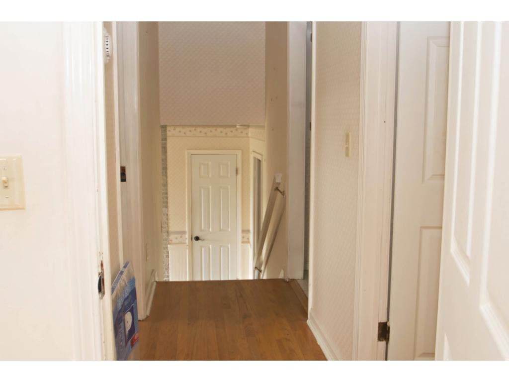 122 Bernie Lewis Road Elizabethton, TN 37643 - Photo 15 of 26 Photo 15