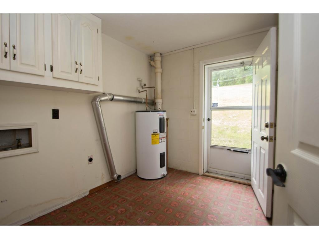 122 Bernie Lewis Road Elizabethton, TN 37643 - Photo 21 of 26 Photo 21