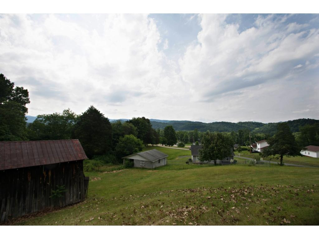 122 Bernie Lewis Road Elizabethton, TN 37643 - Photo 24 of 26 Photo 24