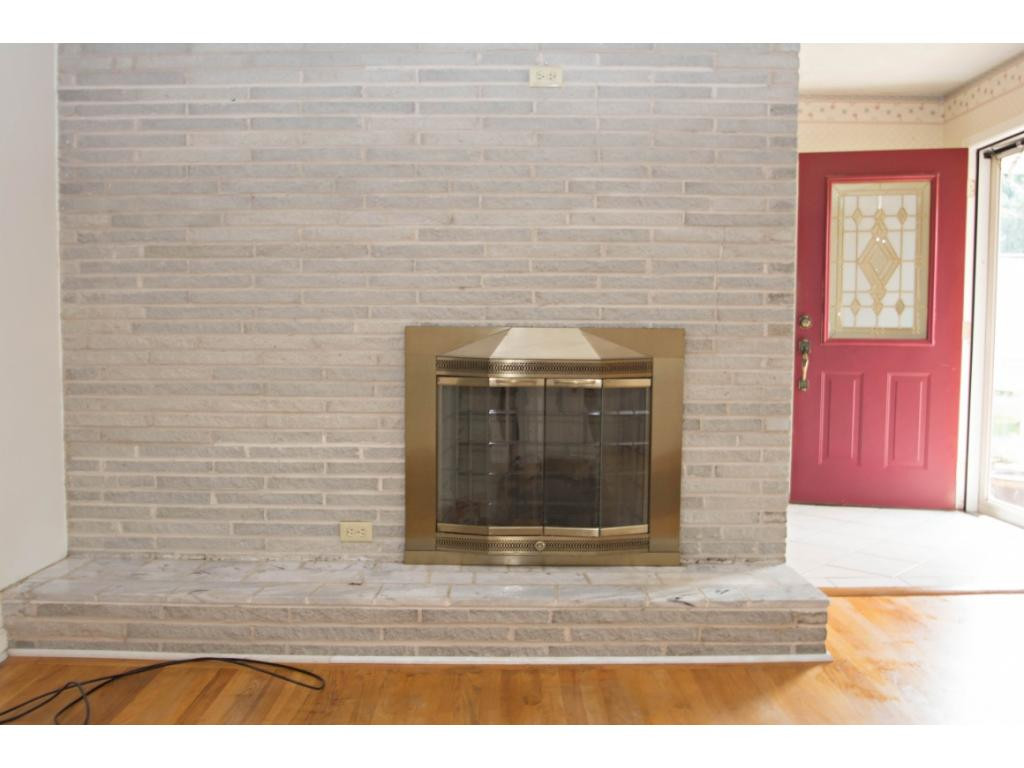 122 Bernie Lewis Road Elizabethton, TN 37643 - Photo 3 of 26 Photo 3