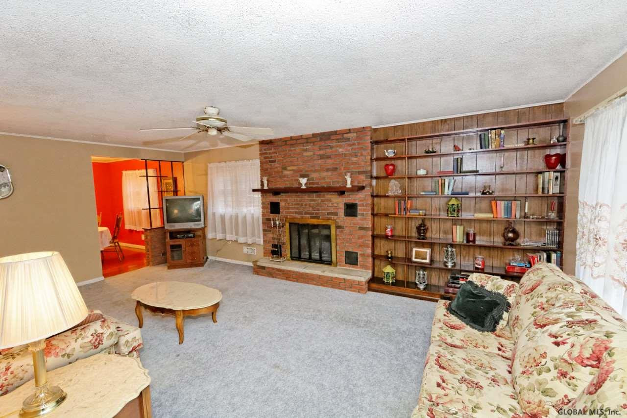 48 Lisha Kill Road Colonie, NY 12205 - Photo 2 of 21 Photo 2