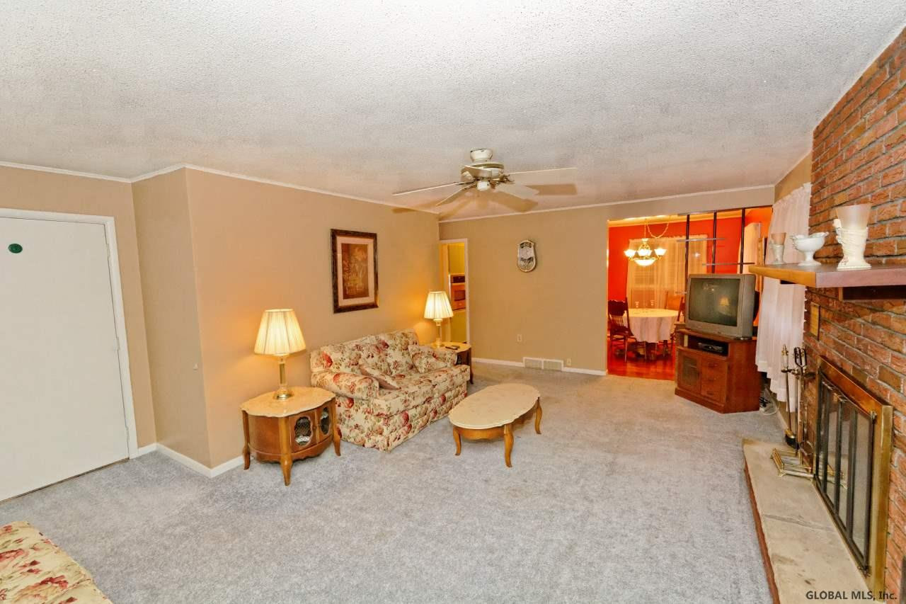 48 Lisha Kill Road Colonie, NY 12205 - Photo 3 of 21 Photo 3
