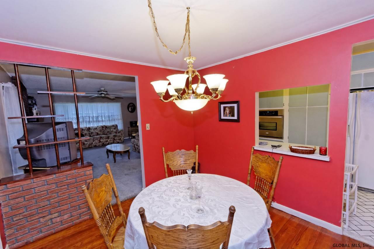 48 Lisha Kill Road Colonie, NY 12205 - Photo 5 of 21 Photo 5