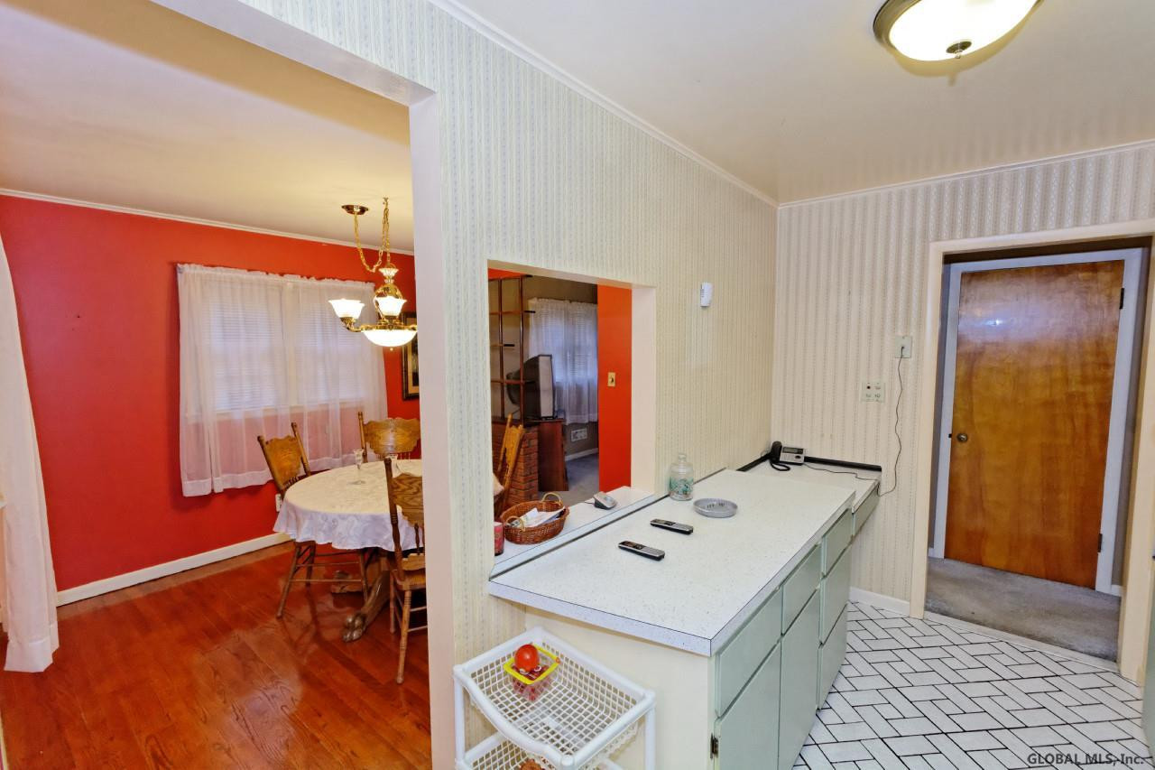 48 Lisha Kill Road Colonie, NY 12205 - Photo 7 of 21 Photo 7