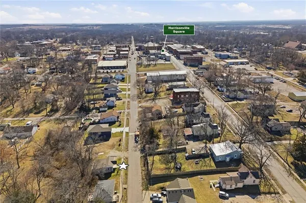 $200,000 | 601 North Lexington Street, Harrisonville, MO 64701