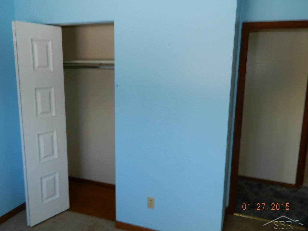 1122 Orth Road Saginaw, MI 48601 - Photo 10 of 12 31228765-9.JPG