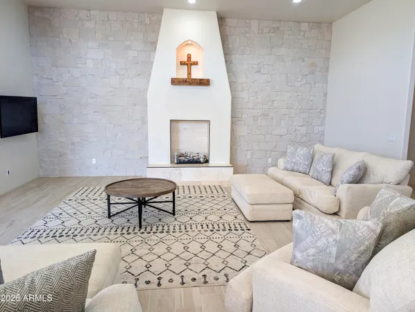 $1,500,000 | 2833 South Old Church Road, Camp Verde, AZ 86322