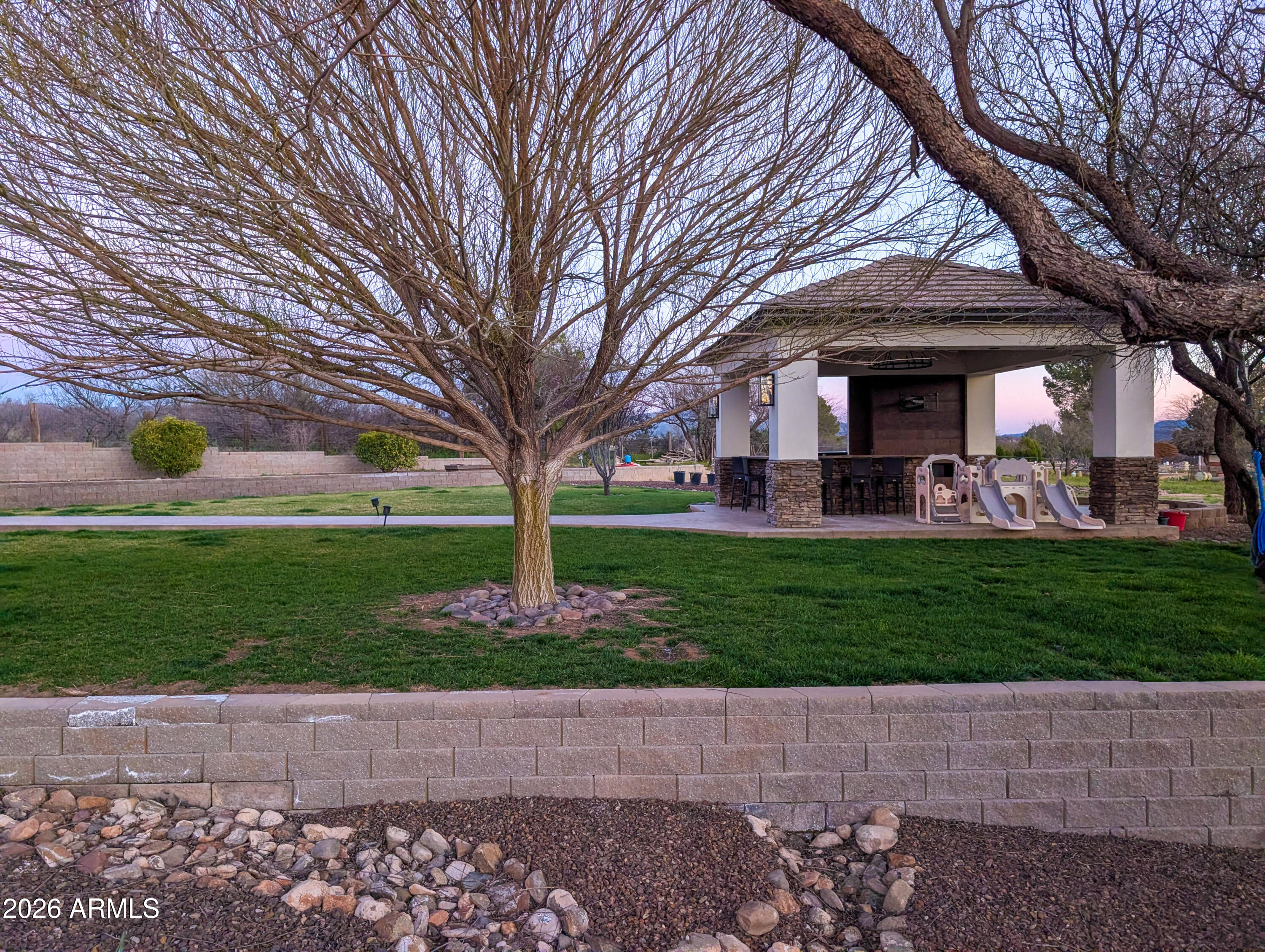 2833 South Old Church Road Camp Verde, AZ 86322 - Photo 100 of 116 a front view of a house with garden and plants