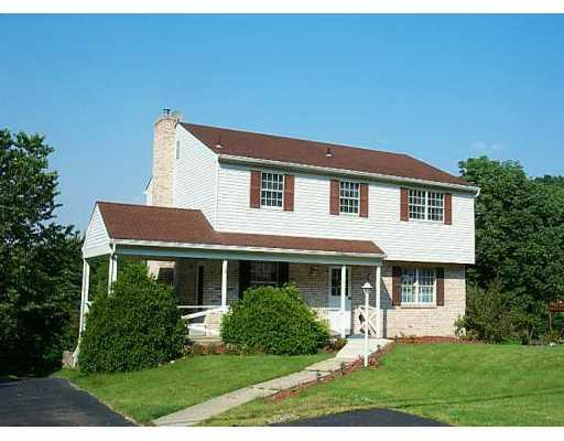 141 McIntyre Road Pittsburgh, PA 15237 - Photo 1 of 5 Exterior Front.