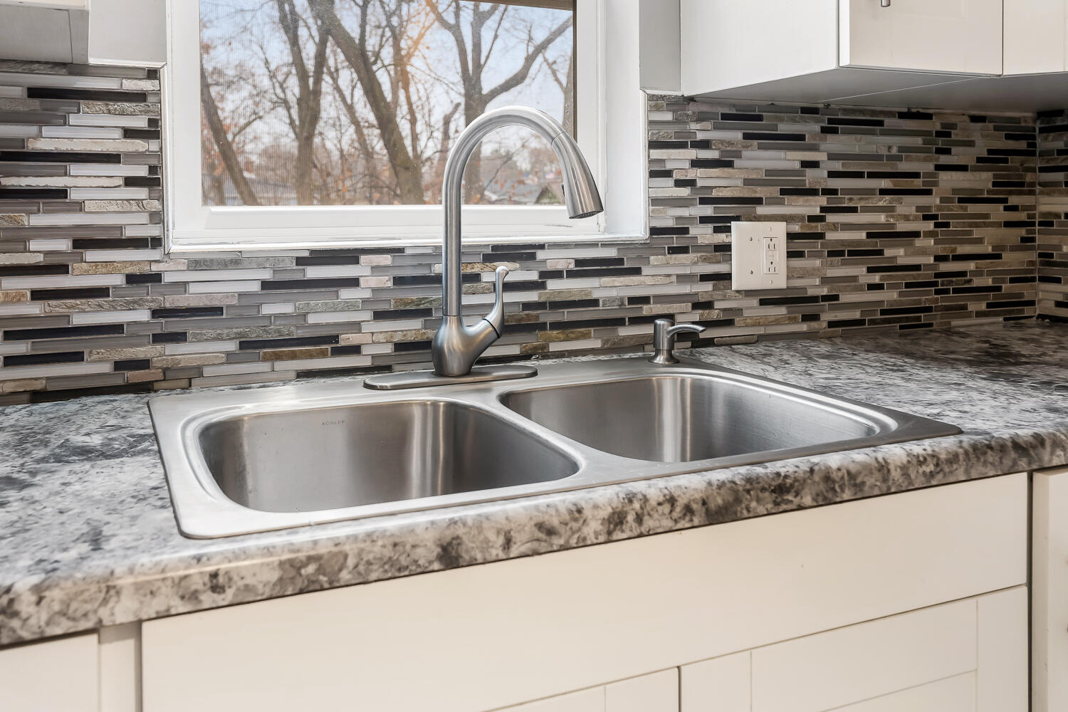 6400 Ash Avenue Gary, IN 46403 - Photo 10 of 35 1500x1000
