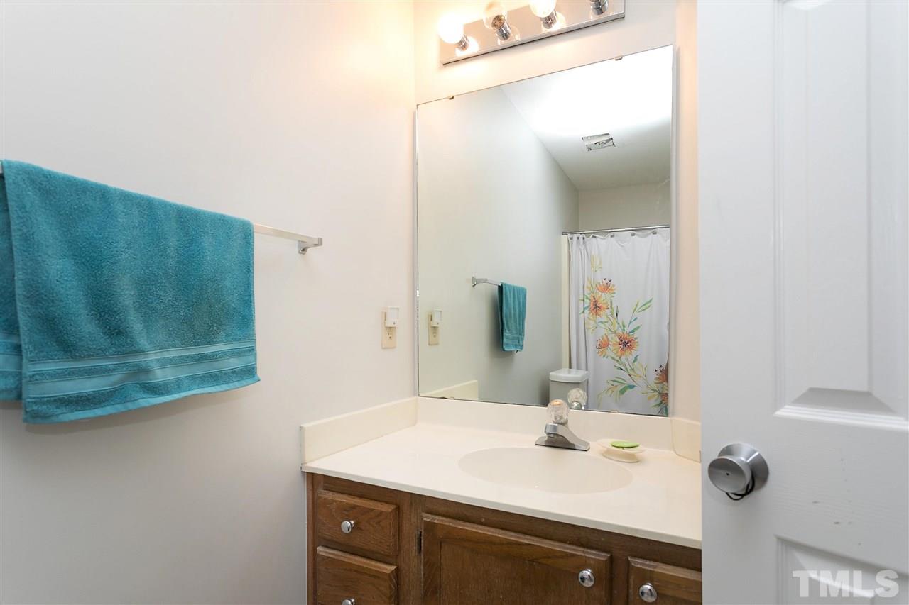 2954 Faversham Place Raleigh, NC 27604 - Photo 16 of 26
