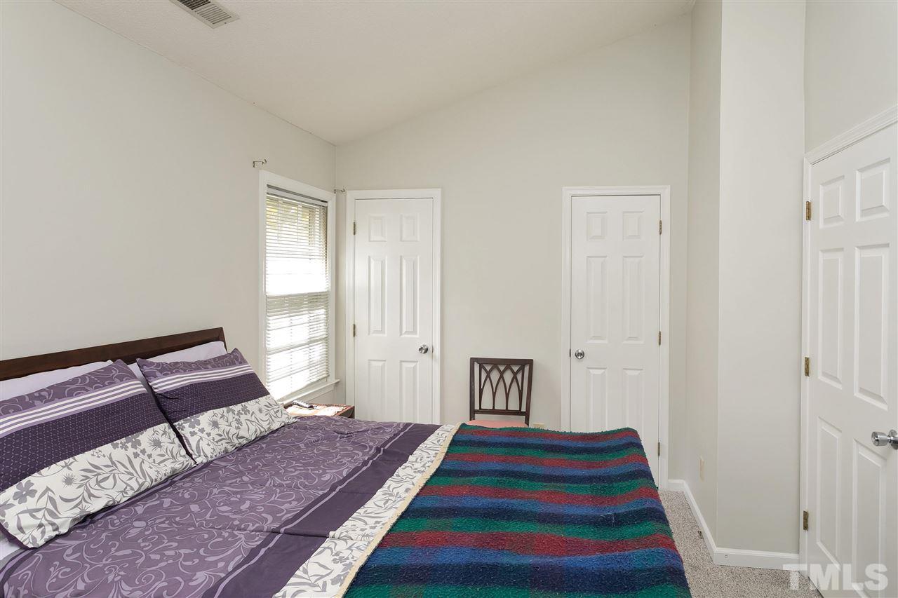 2954 Faversham Place Raleigh, NC 27604 - Photo 19 of 26