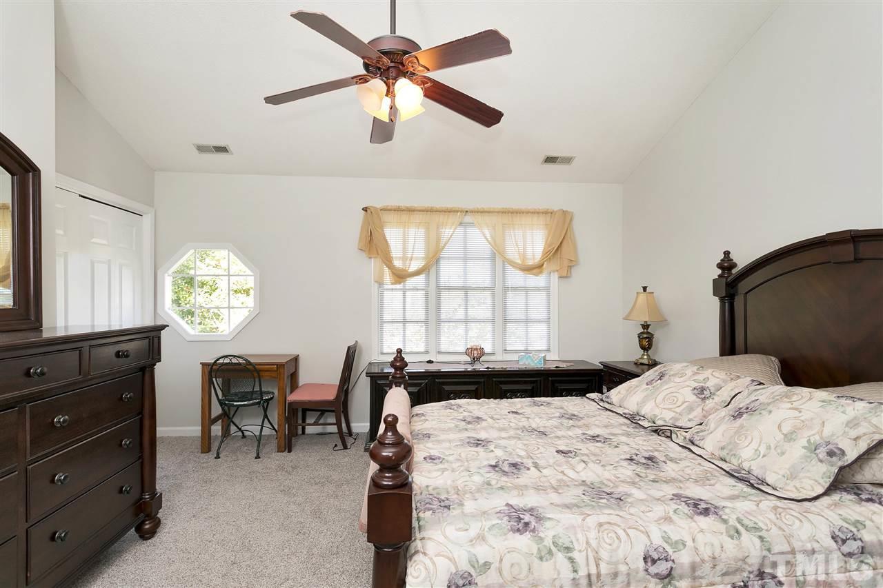 2954 Faversham Place Raleigh, NC 27604 - Photo 4 of 26