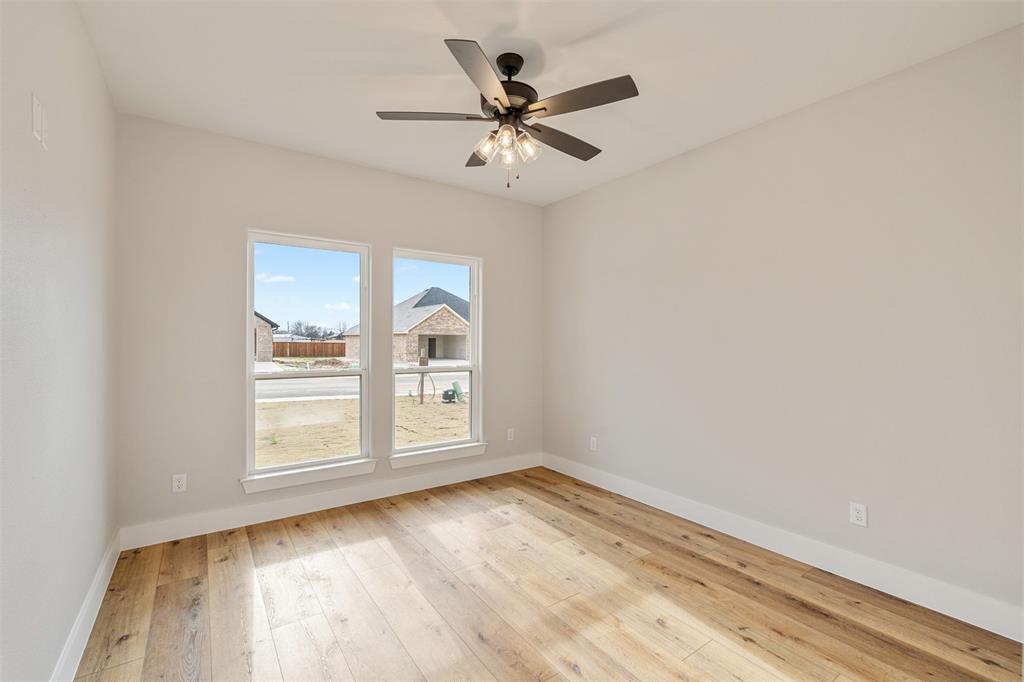 504 Limestone Circle Mabank, TX 75147 - Photo 18 of 33