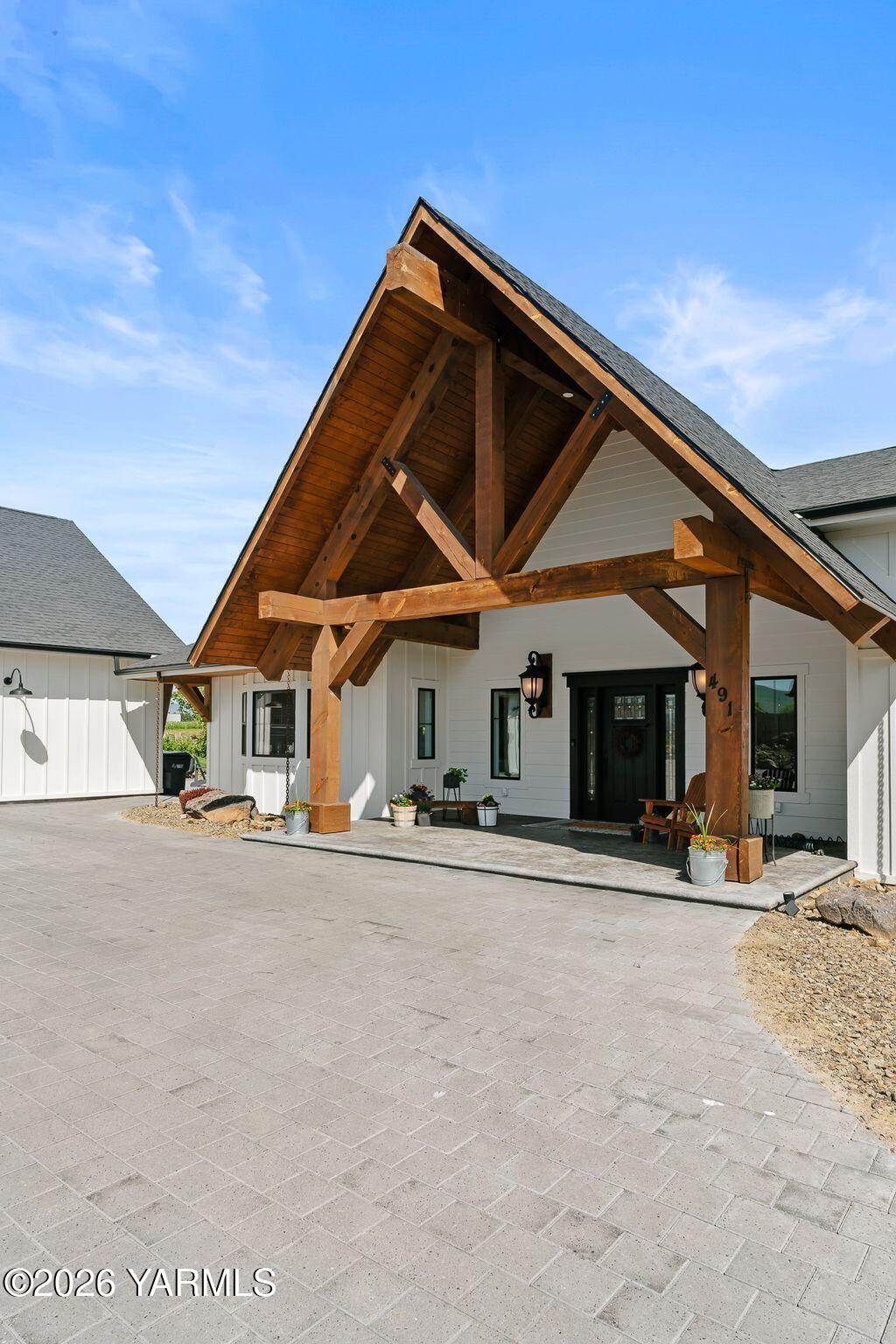 491 Elliott Road Cowiche, WA 98923 - Photo 3 of 56 Gable Entry