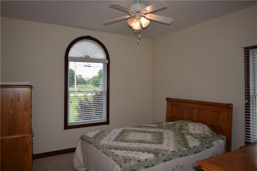 2141 Crabill Road Springfield, OH 45502 - Photo 34 of 41