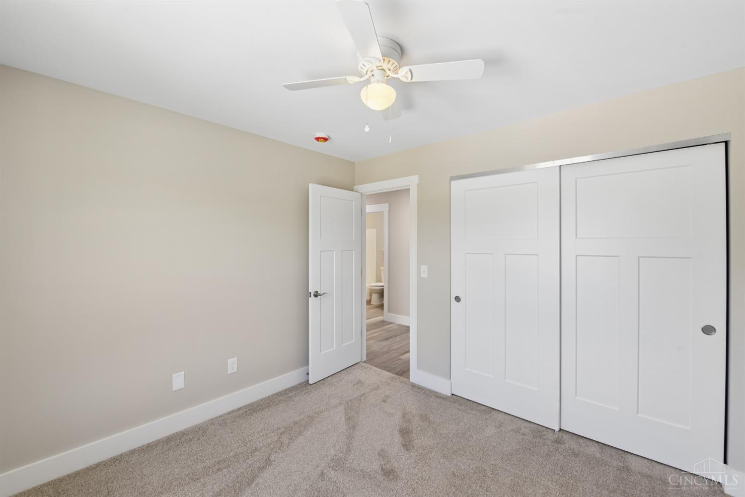 1115 Compton Road Cincinnati, OH 45231 - Photo 21 of 47