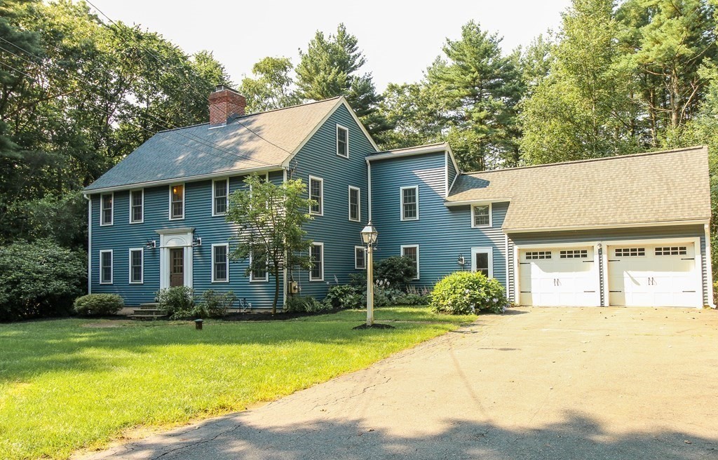 29 Green Road Bolton, MA 01740 - Photo 3 of 38 Gallery Image 3