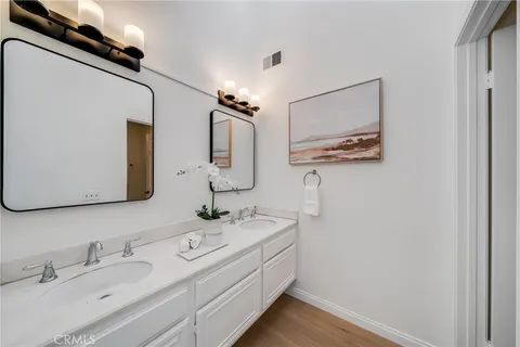 $1,249,000 | 66 Georgetown, Irvine, CA 92612