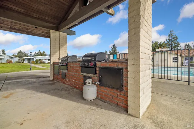 $150,000 | 58 Círculo Puerto, Rohnert Park, CA 94928