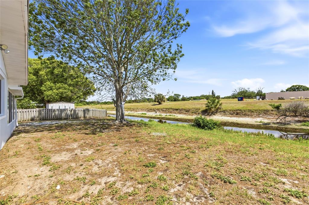 7526 Pineapple Lane Port Richey, FL 34668 - Photo 30 of 40