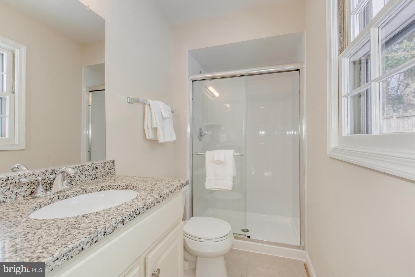 3101 Birchtree Lane Silver Spring, MD 20906 - Photo 17 of 29 Bath (Master)