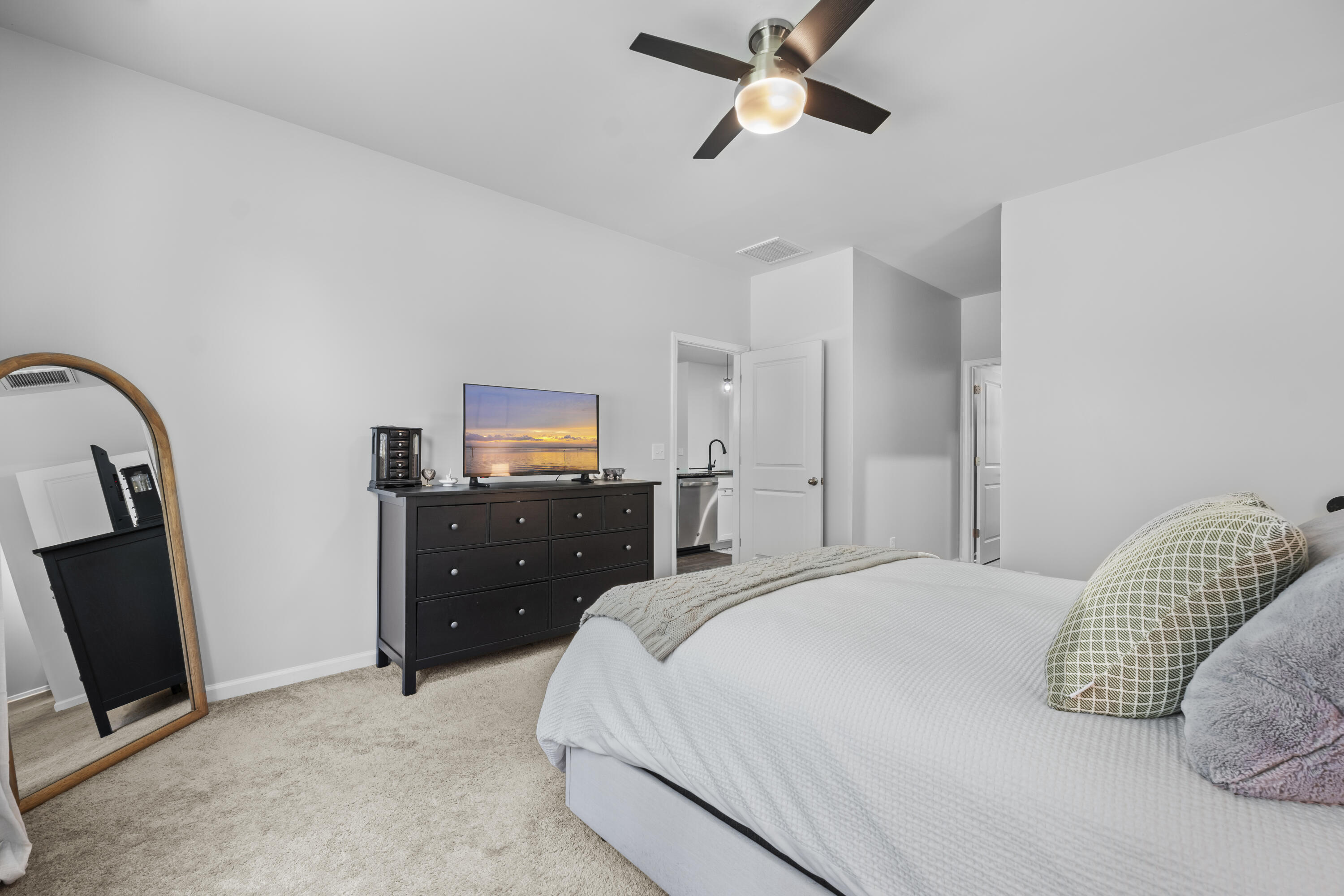 104 Rusting Link Road Summerville, SC 29483 - Photo 16 of 30 primary