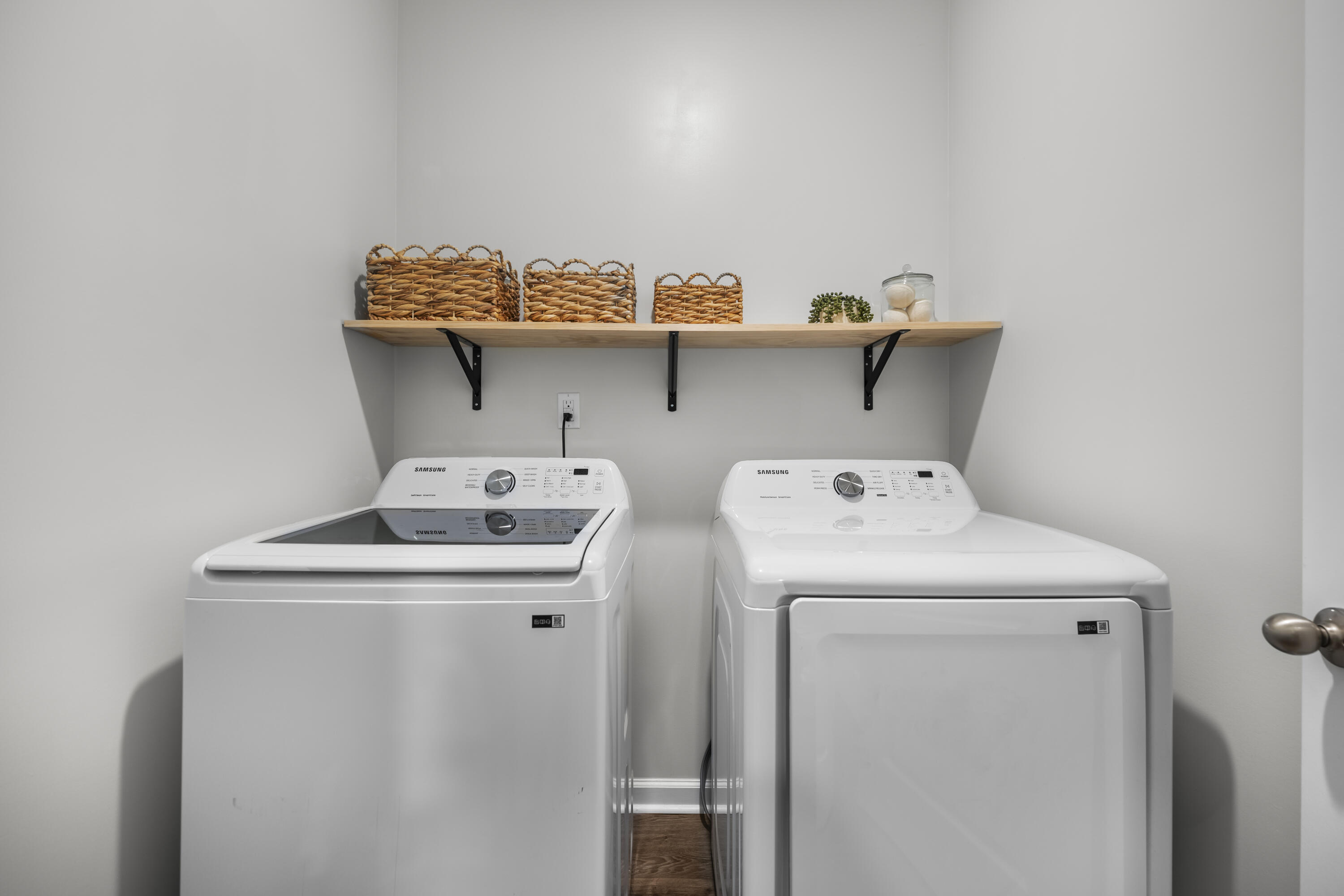 104 Rusting Link Road Summerville, SC 29483 - Photo 21 of 30 laundry space