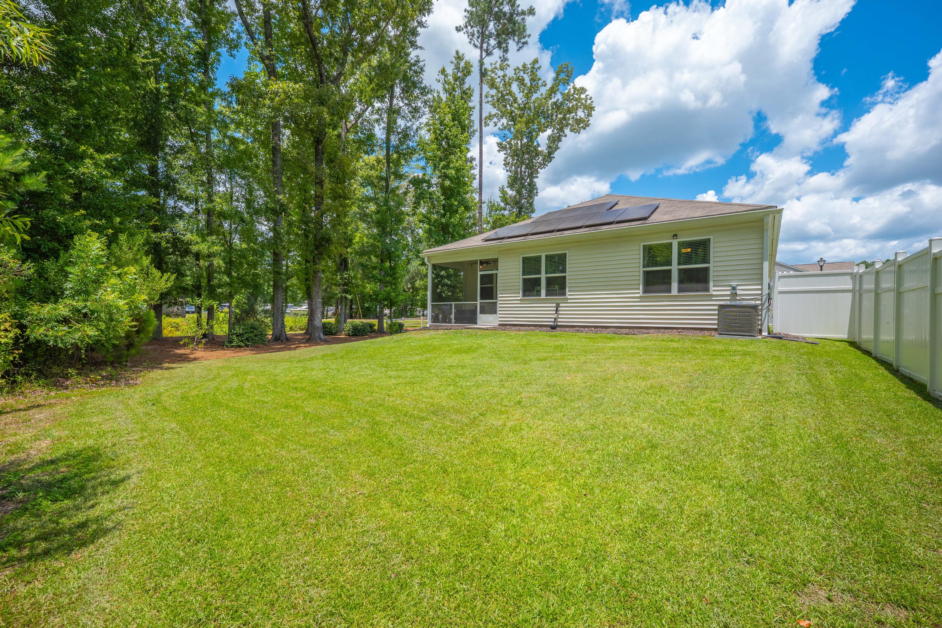 104 Rusting Link Road Summerville, SC 29483 - Photo 27 of 30 large back yard