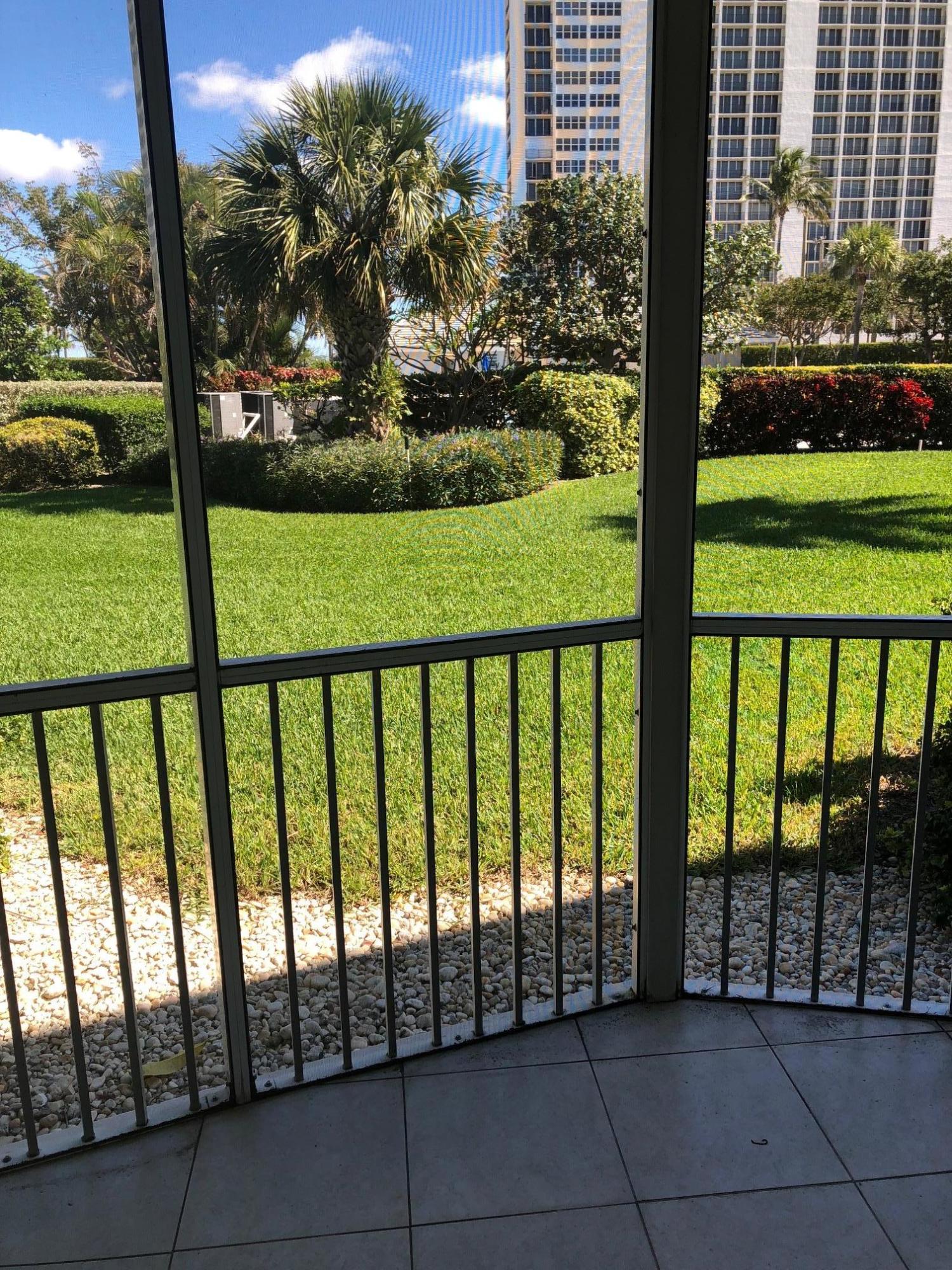 2730 Banyan Road, Unit B3 Boca Raton, FL 33432 - Photo 11 of 18 Screened patio