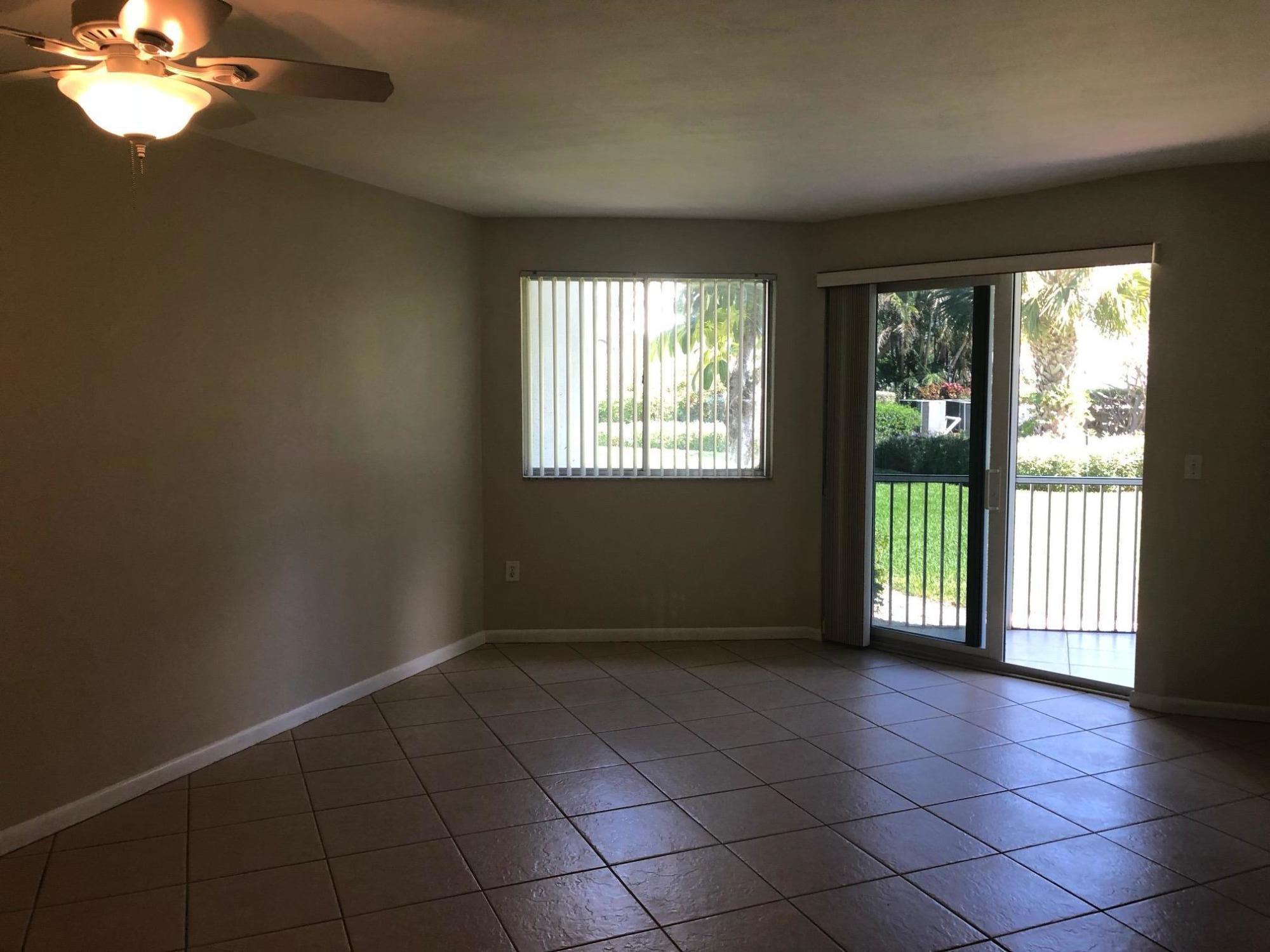 2730 Banyan Road, Unit B3 Boca Raton, FL 33432 - Photo 6 of 18 Living-dining room