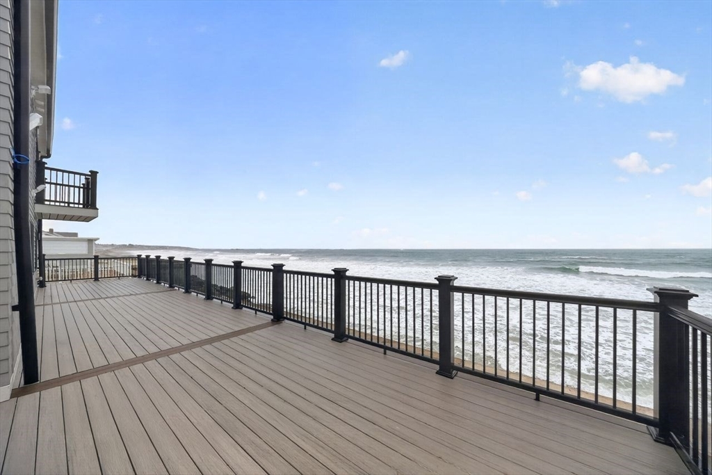 81 Surfside Road Scituate, MA 02066 - Photo 7 of 31
