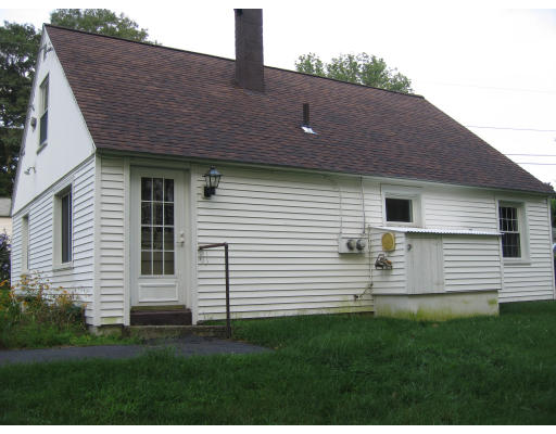 25 Warren Road Auburn, MA 01501 - Photo 16 of 23 Gallery Image 16