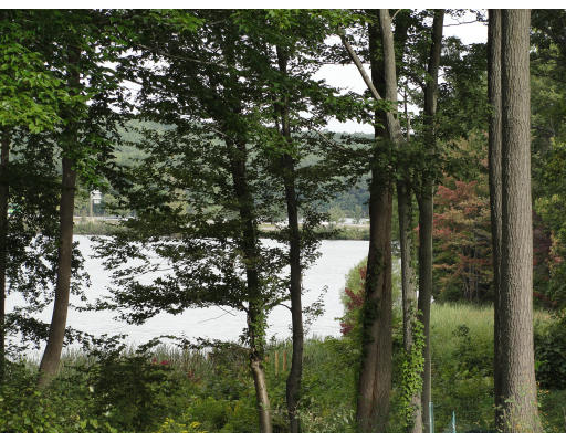 25 Warren Road Auburn, MA 01501 - Photo 2 of 23 Gallery Image 2