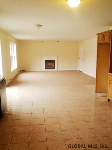 34 Ashdown Road Ballston Lake, NY 12019 - Photo 8 of 10 Photo 8